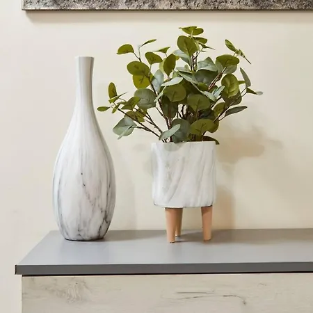 Spacious Flat With Parking In The Heart Of * 约克