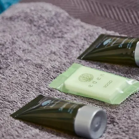 Spacious Flat With Parking In The Heart Of 约克