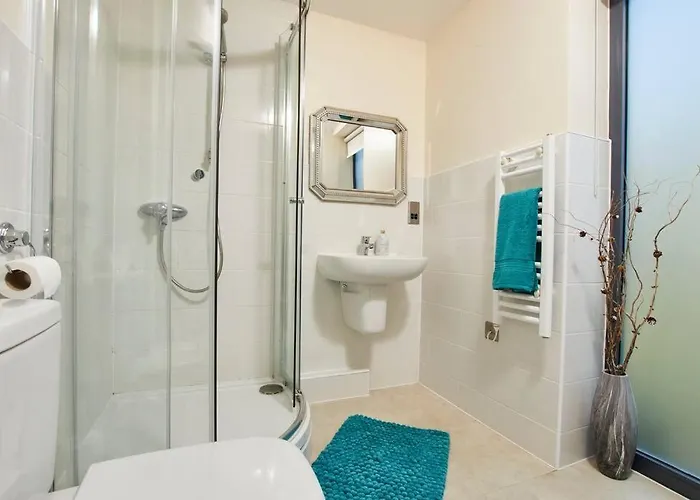 Spacious Flat With Parking In The Heart Of Appartement