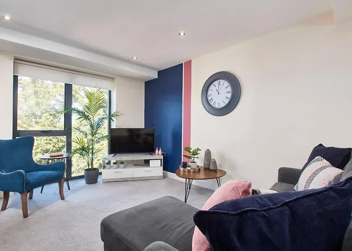 Spacious Flat With Parking In The Heart Of Appartement *