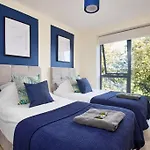 Spacious Flat With Parking In The Heart Of Appartement *